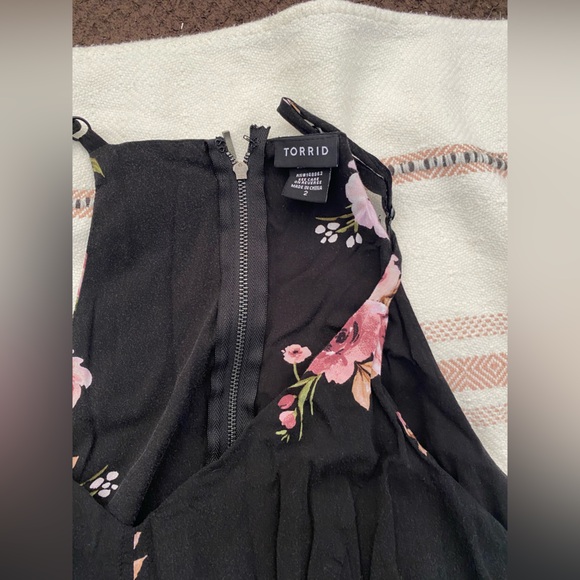 Torrid Tank Blouse Tanktop - Picture 2 of 5